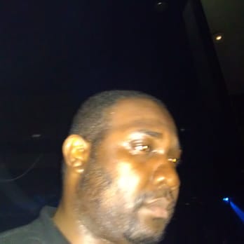 Sound-Bar - Stomped on a woman's foot bc she was changing her shoes to flats. - Dance Clubs Near Me - Chicago, Illinois