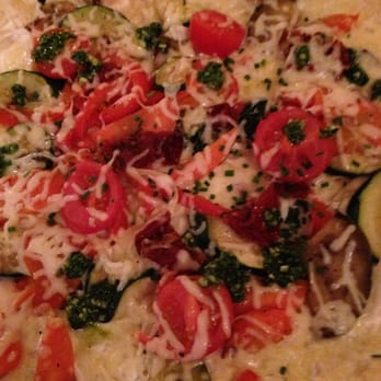 Restaurant Gugelhof - Veggie pizza - French Near Me - Berlin, BE