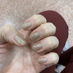 Le Chic Nails