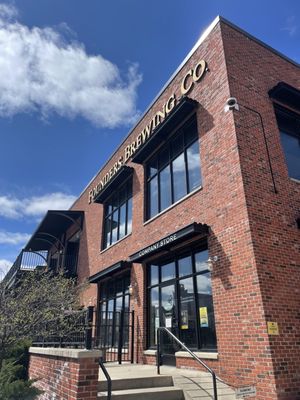 Founders Brewing Co by null