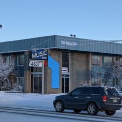 Music & Arts - Storefront