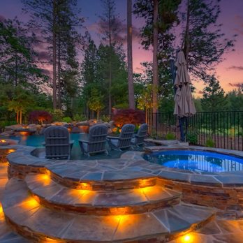 Viewpoint Lighting - Step lighting - Landscaping Near Me - Sacramento, California