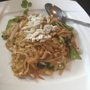 Pimaan Thai Restaurant - Bami poo - Thai Near Me - Emerson, New Jersey Pimaan Thai Restaurant - Bami poo - Thai Near Me - Emerson, New Jersey