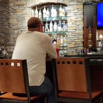 PGA Tour Grill - Waitress claimed that the restaurant carried no straws to "save the planet". I guess it doesn't apply to cocktail drinks... - Bars Near Me - Honolulu, Hawaii