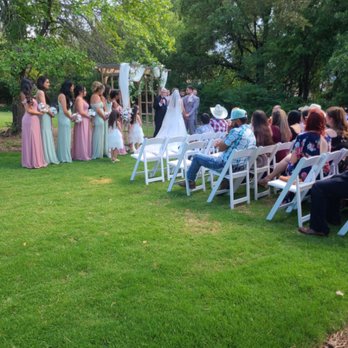Dj Smiley - West Texas ceremony wedding music and mics - DJs Near Me Dj Smiley - West Texas ceremony wedding music and mics - DJs Near Me