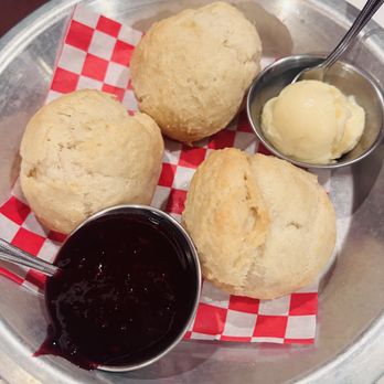 The Eagle Short North - Biscuits - American Near Me - Columbus, Ohio