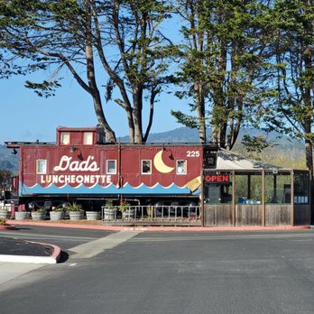 Dad's Luncheonette - New American Near Me - Half Moon Bay, California