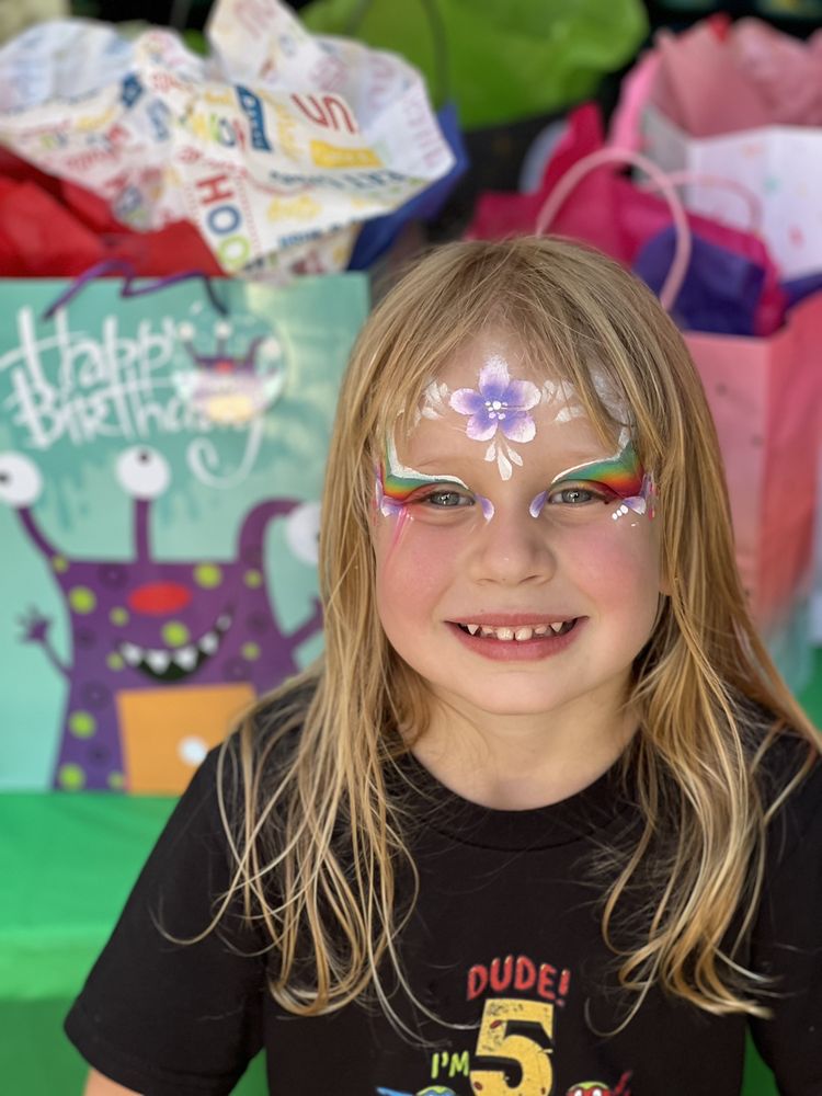 DOODLE FACES Updated October 2024 57 Photos & 28 Reviews