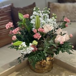 Rick's Flowers - Custom bouquet.