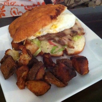 Beast Pizza - The breakfast sandwich, with pork belly! - Pizza Near Me - Toronto, Ontario Beast Pizza - The breakfast sandwich, with pork belly! - Pizza Near Me - Toronto, Ontario