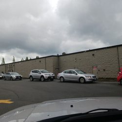 Starbucks - Starbucks line.