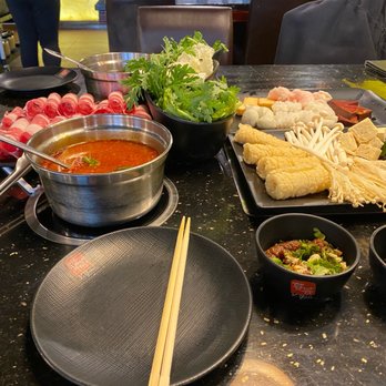 V Yan Hot Pot & BBQ - Asian Fusion Near Me - Parsippany, New Jersey