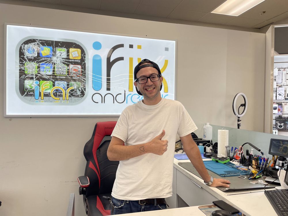 IFIXANDREPAIR WARWICK WALMART Updated September 2024 18 Photos