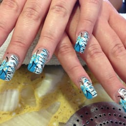 Amazing design by Waunita at Annie's :)