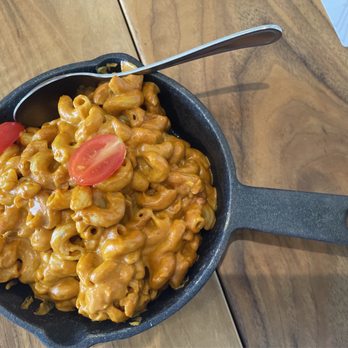 Love - Mac and Cheese - made in Cashew Cheese - Vegan Near Me - West Hollywood, California