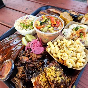 Hindsight BBQ - Delicious BBQ feast - Barbeque Near Me - Waterbury, Connecticut