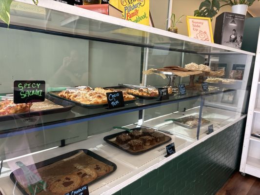 Dolly's Coffee Shop by null