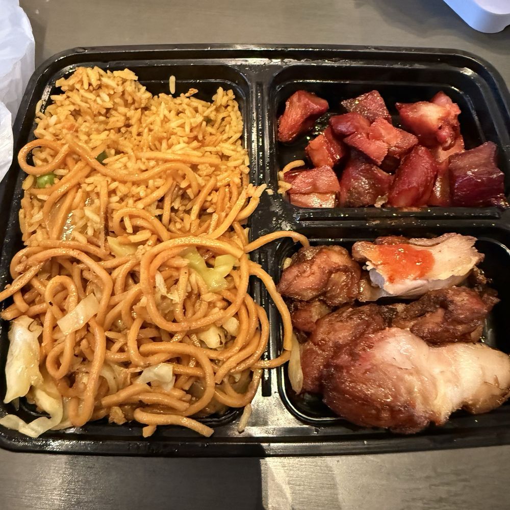 Daily China Express - Fried rice, noodles, bbq pork, teriyaki chicken - Chinese Near Me - Los Angeles, California