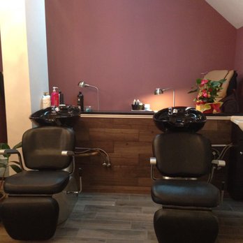 Mariana Beauty Care - Back bar - Hair Salons Near Me - Brooklyn, New York Mariana Beauty Care - Back bar - Hair Salons Near Me - Brooklyn, New York