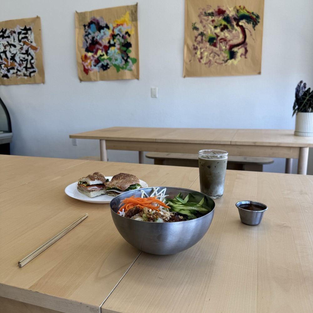 Sesame Dinette - Vermicelli noodle bowl - Vietnamese Near Me - Long Beach, California Sesame Dinette - Vermicelli noodle bowl - Vietnamese Near Me - Long Beach, California