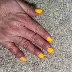 Lux Nails For You - (Less-than-)regular manicure