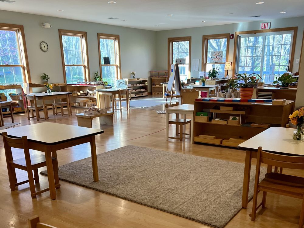 Peaceful Pathways Montessori - childcare center in Yorkville, IL