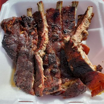 Corey Avenue Fresh Market - Nov 2020: "Mr. I Got Em" Barbeque (1/2 slab of ribs @ $12) - Farmers Market Near Me - St. Pete Beach, Florida Corey Avenue Fresh Market - Nov 2020: "Mr. I Got Em" Barbeque (1/2 slab of ribs @ $12) - Farmers Market Near Me - St. Pete Beach, Florida