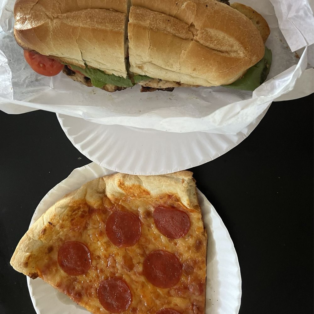 Fratilli's Pizza - Pepperoni Slice Chicken cutlet hero - Pizza Near Me - Bronx, New York Fratilli's Pizza - Pepperoni Slice Chicken cutlet hero - Pizza Near Me - Bronx, New York