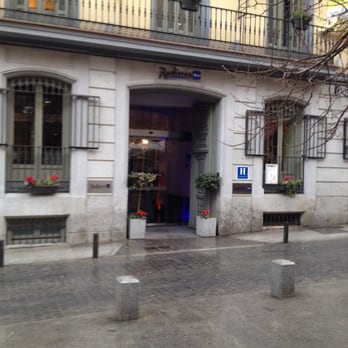 Radisson Blu Hotel Madrid Prado - Entrance - Hotels Near Me - Madrid, M