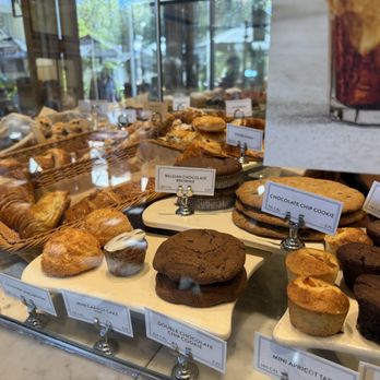 Le Pain Quotidien - Pastries galore - Bakeries Near Me - Claremont, California Le Pain Quotidien - Pastries galore - Bakeries Near Me - Claremont, California