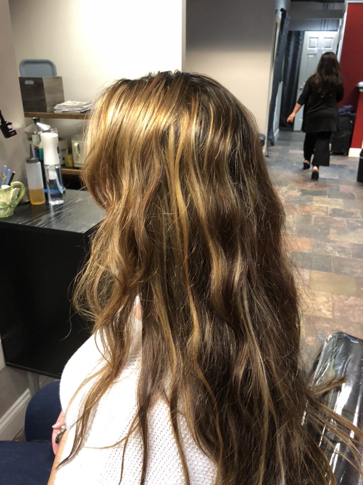 TRANSFORMATIONS Updated October 2024 12 Photos 88 Dunning Rd