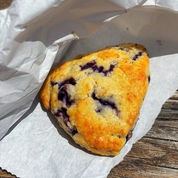 Espresso Chalet - Blueberry scone - Coffee & Tea Near Me - Gold Bar, Washington