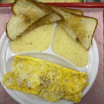 Chandler's Drive In - an omelet and toast - Burgers Near Me - Thomasville, Georgia Chandler's Drive In - an omelet and toast - Burgers Near Me - Thomasville, Georgia