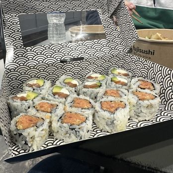 Fujisushi - Philly Roll Spicy Tuna Roll - Sushi Bars Near Me - Eagan, Minnesota