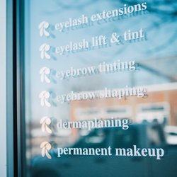 Made U Look Lash & Beauty Bar - We specialize in eyelash extensions, eyelash lifting, eyebrow shaping, dermaplaning, permanent makeup, & microblading.