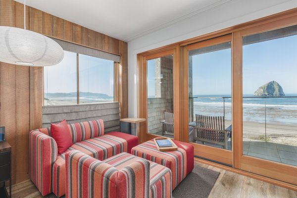 Headlands Coastal Lodge & Spa by null