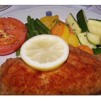Restaurant-Hotel Eierhals - Cordon Bleu mit Saisongemüse. - Hotels Near Me - Morgarten, ZG Restaurant-Hotel Eierhals - Cordon Bleu mit Saisongemüse. - Hotels Near Me - Morgarten, ZG