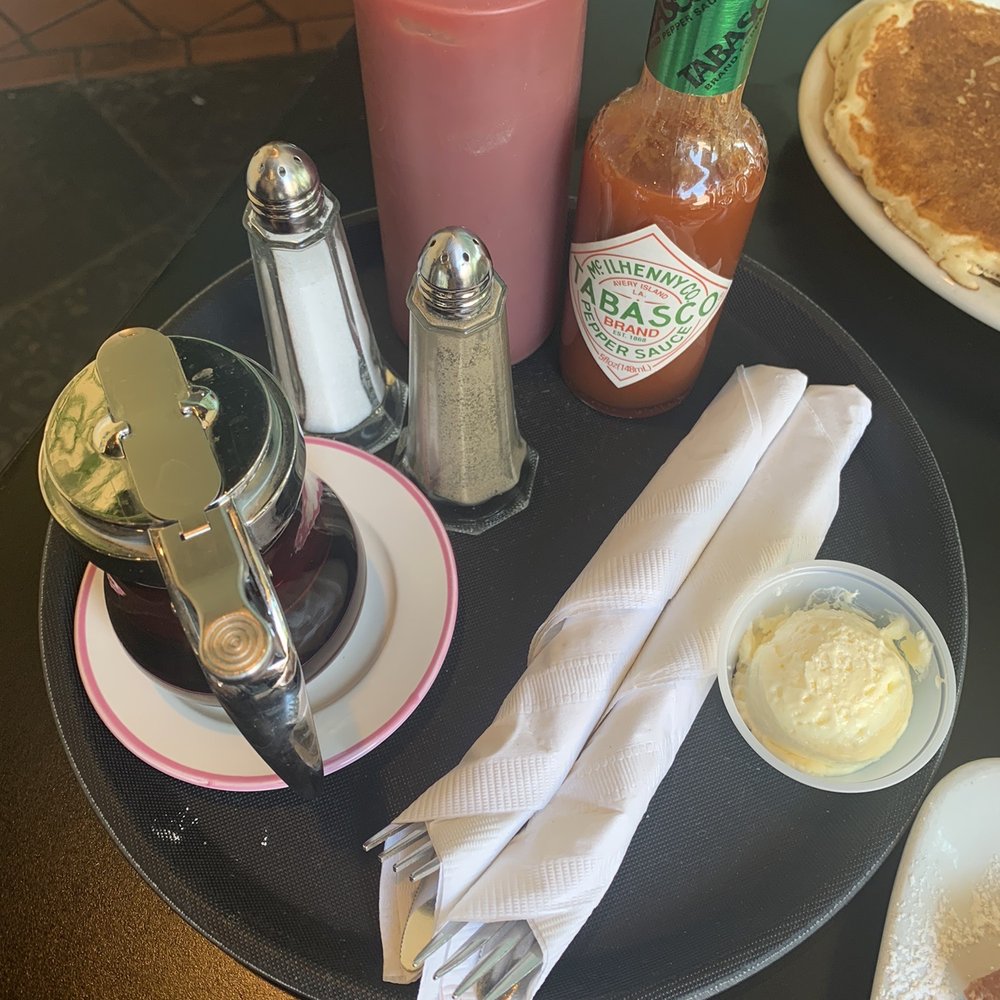 Break Your Fast - Tray with condiments and utensils brought with meal. - American Near Me - Union City, California Break Your Fast - Tray with condiments and utensils brought with meal. - American Near Me - Union City, California