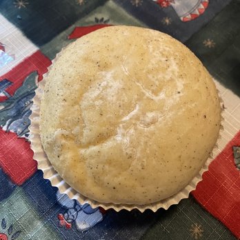 85°C Bakery Cafe-Lakeline - Milk tea bun - Coffee & Tea Near Me - Austin, Texas