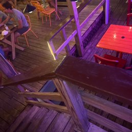 Plenty of open tables at 9:30 Plenty of open tables at 9:30