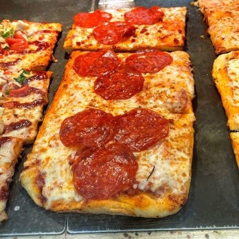 305 Pizza - Pepperoni - Pizza Near Me - Miami, Florida 305 Pizza - Pepperoni - Pizza Near Me - Miami, Florida