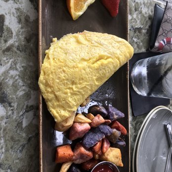 GRANVILLE - Best colorful nuggets of potatoes - New American Near Me - Studio City, California