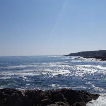 Oarweed Restaurant - Beautiful Marginal Way Ogunquit Maine. - Seafood Near Me - Ogunquit, Maine
