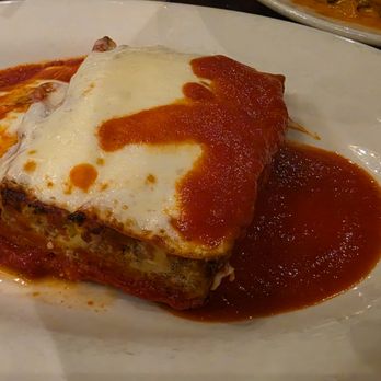 Mama's - LASAGNA - Pizza Near Me - Copiague, New York