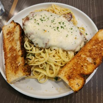 Cornelia’s Restaurant - Veal Parmesan - American Near Me - Wilmington, North Carolina
