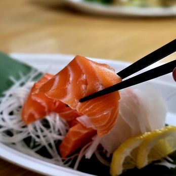 Makimono - Japanese Near Me - Bowmanville, Ontario