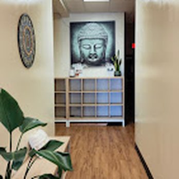 Yoga Om Wellness Studio - Hallway - Yoga Near Me - Auburn, Washington Yoga Om Wellness Studio - Hallway - Yoga Near Me - Auburn, Washington