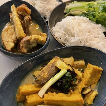 Khuu Bistro - Vietnamese Near Me - Reseda, California
