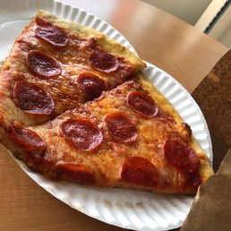 Pepperoni pizza Pepperoni pizza