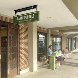 Barnes & Noble Booksellers